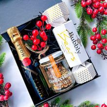 Load image into Gallery viewer, Gift Box | Möet Christmas