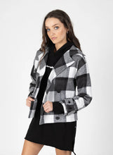 Load image into Gallery viewer, On Time Jacket