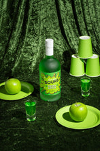 Load image into Gallery viewer, Saturdays Sours Green Apple 725ml
