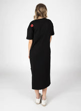 Load image into Gallery viewer, Bebe Dress - Kisses