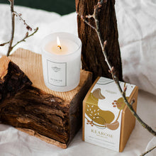 Load image into Gallery viewer, Smoky Cedar & Frankincense Candle