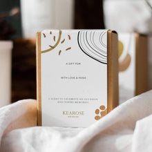 Load image into Gallery viewer, Smoky Cedar & Frankincense Candle