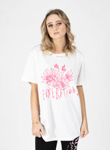 Load image into Gallery viewer, Rush Tee - Flowers