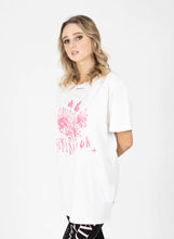 Load image into Gallery viewer, Rush Tee - Flowers
